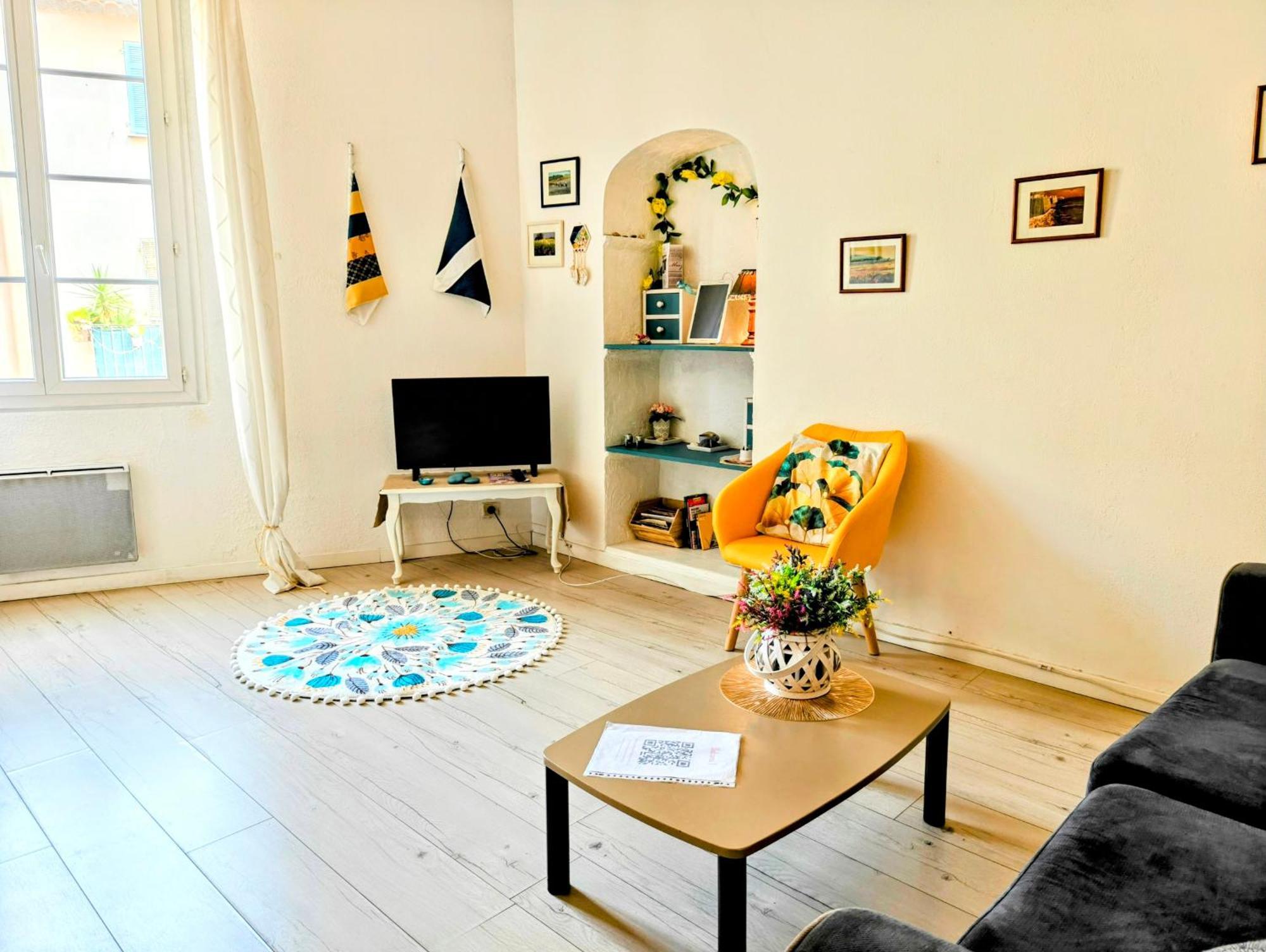 St Joseph - Great Holiday Flat - Old Town For 4 نيس المظهر الخارجي الصورة